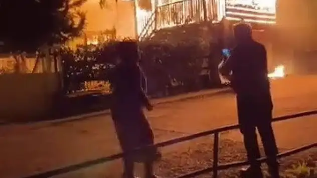 Garaj Alevlere Teslim Oldu