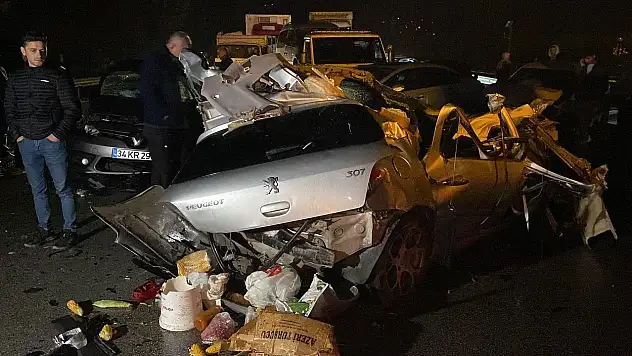Feci kaza: ortalık savaş alanına döndü!