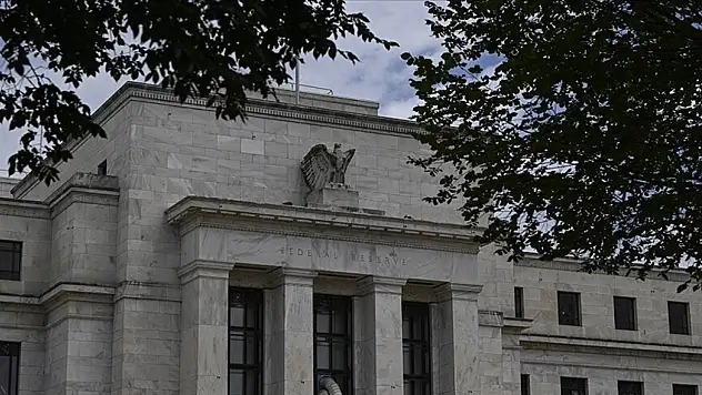 Fed Faiz Oranını Sabit Tuttu