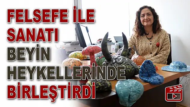 Felsefe İle Sanatı Beyin Heykellerinde Birleştirdi