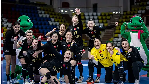 Finalde rakip Konyaaltı