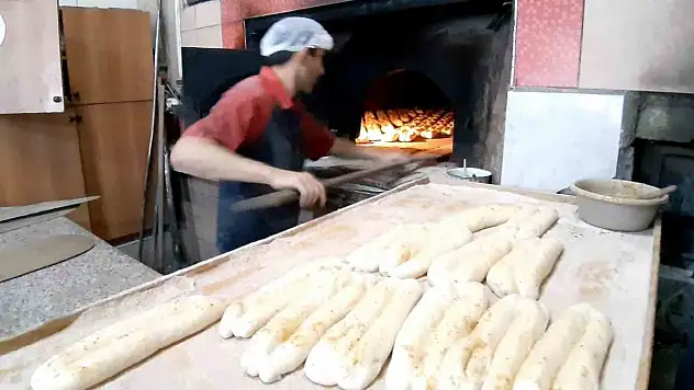 Fırınlarda 'Asırlık Gelenek' Yoğunluğu