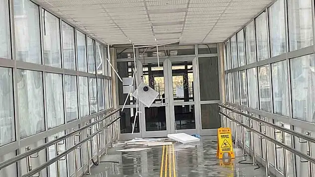 Fırtına Öğrenci Yurdunu Vurdu!