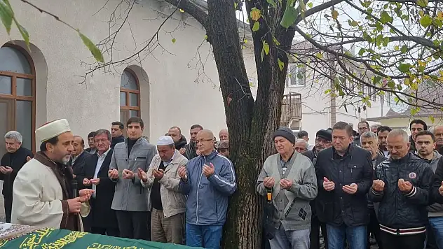 Gazi Kızı Defnedildi