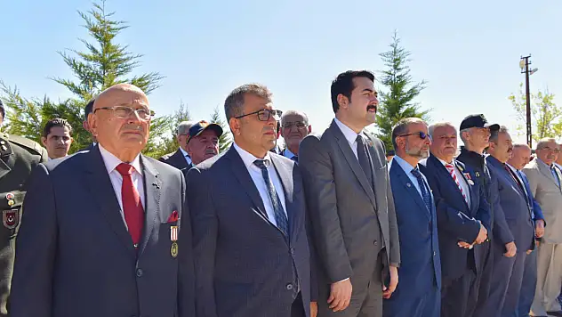 Gaziler Günü'nde şehitlerini unutmadılar