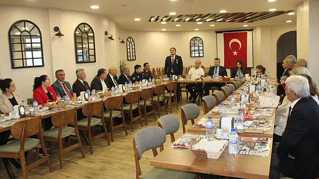 Gaziler Ve Aileleri İçin Yemek Düzenlendi