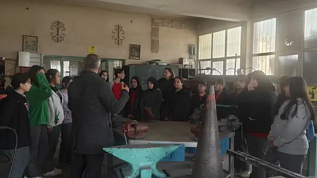 Geleceğin Meslekleri Öğrencilerle Buluştu