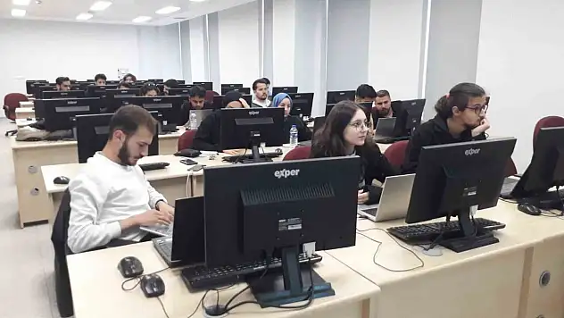 Geleceğin Siber Güvenlikçileri Çankırı'da Yetişecek