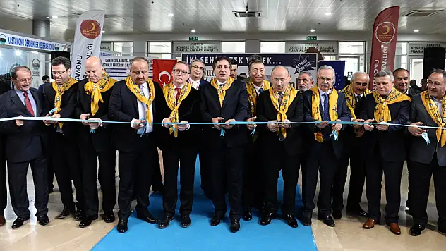 'Gelenek ve görenekleri birlikte yaşayacaksınız'
