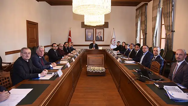 Genç istihdamına yönelik çalışmalar görüşüldü