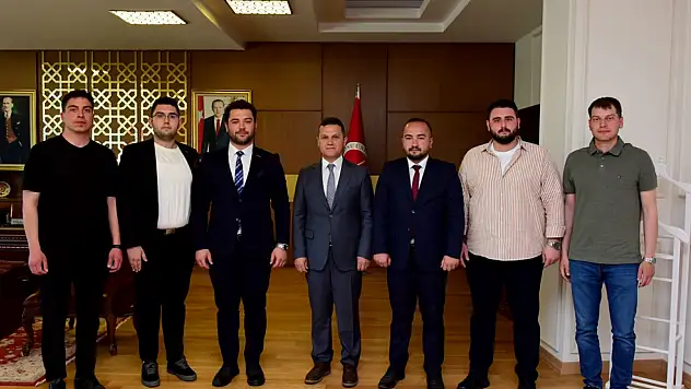 Genç MÜSİAD Şubesi'nden Rektör Topal'a Ziyaret