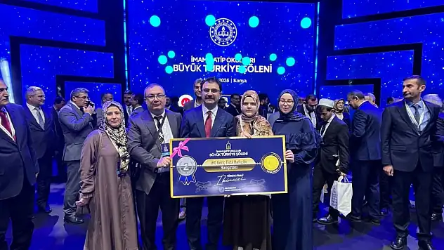 Genç Nida Hafızlık Yarışması'nda Türkiye İkinciliği