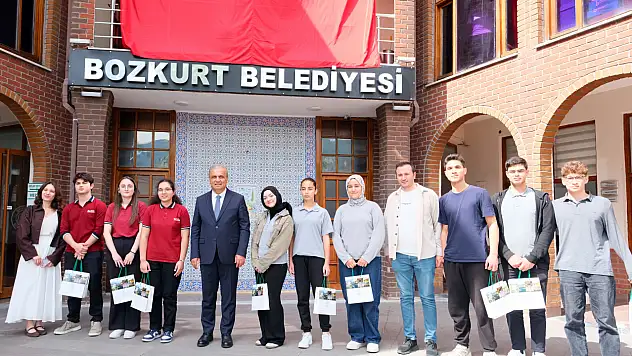 Gençler Meclis Toplantısı Yapıldı