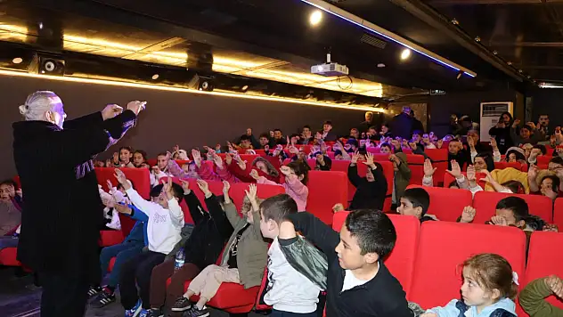 Gezen Sinema Tırı, Küre'de
