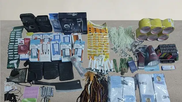 Çarşı Ve Mahalle Bekçilerinin Dikkati Sayesinde Yakalandı