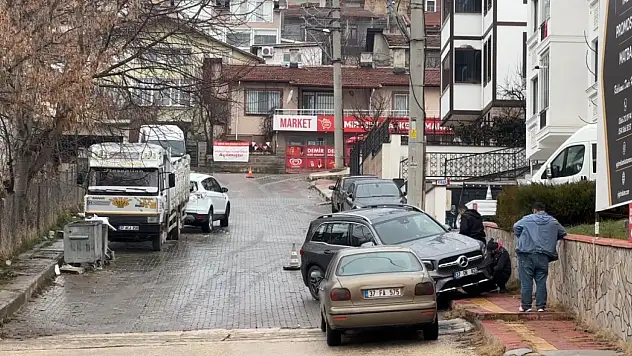 Belediye Çalışmaları Yetersiz Kaldı, Gizli Buzlanma Hayatı Felç Etti!