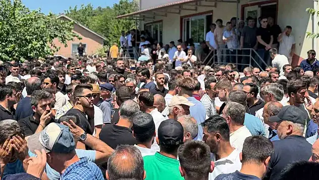 Göçükte hayatını kaybeden madencinin 2 ay sonra baba olacağı ortaya çıktı