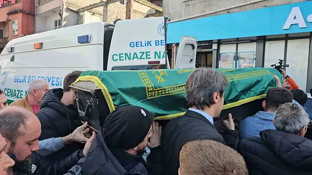 Göçükte Ölen Madenciler Son Yolculuğuna Uğurlandı