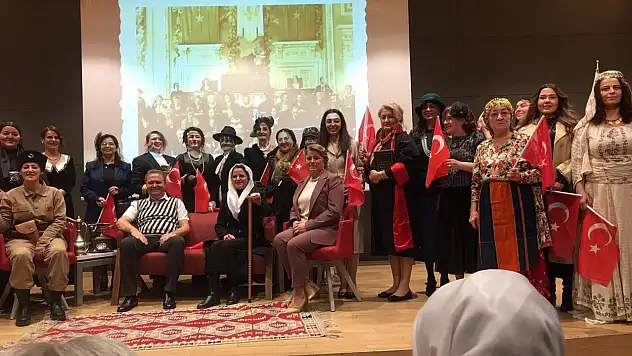 Gölgeden Işığa Projesi Kapanış Programı Düzenlendi