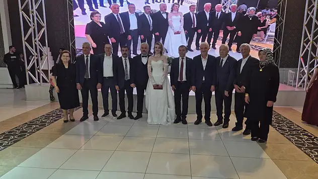 Gufran İle Fuat Çifti Evlendi