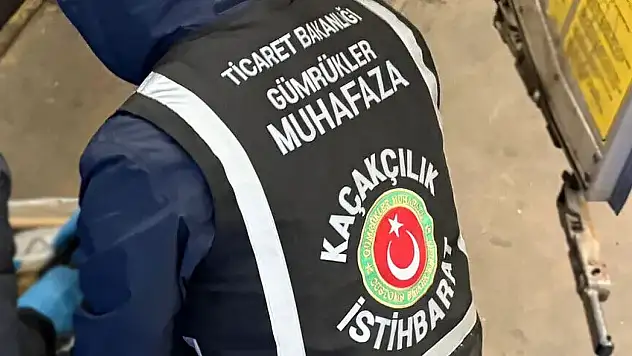 Gümrükler Muhafaza Ekipleri 8 Ayda 19 Bin 247 Puroya El Koydu