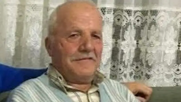 Güneş panelini tamir etmek isterken canından oldu