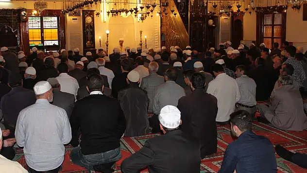 Hacılar, Hz. Pir'de ağırlandı