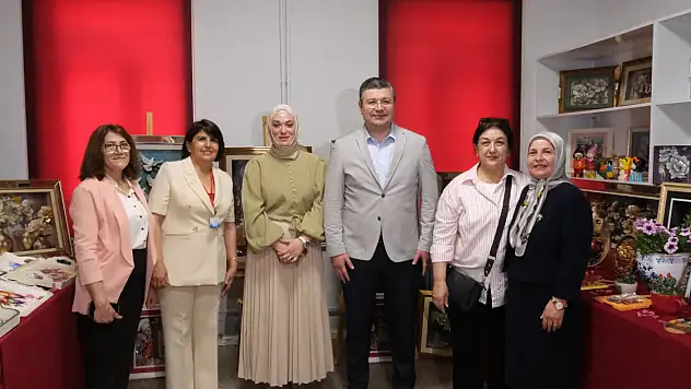 Halk Eğitim Kursiyerlerinin Sergisi Açıldı