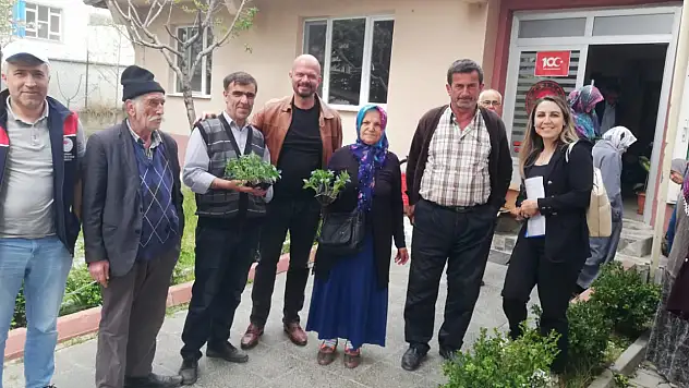 Hanönü'nde 12 Bin Sebze Fidesi Dağıtıldı