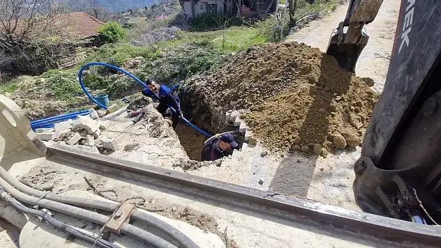 Hanönü'nde İçme Suyu Hattı Çalışmaları Sürüyor