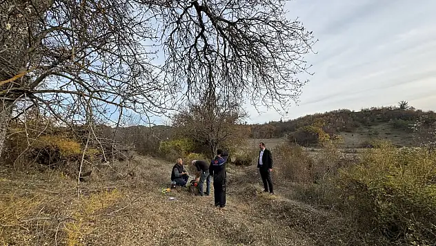 Hanönü'nde Mezarlık Temizliği Çalışmaları Sürüyor