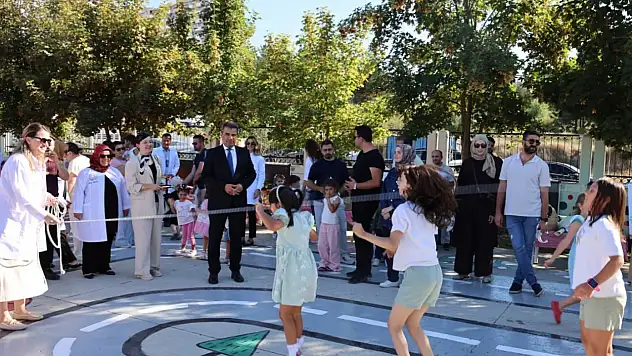 Hasan Gümüş 'Maarifin Kalbinde Oyun' Temalı Etkinliklere Katıldı
