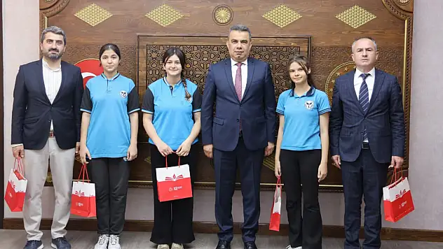 Hasan Gümüş, Misafirlerini Ağırladı