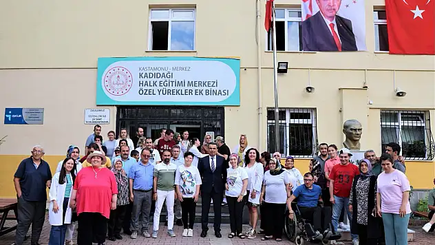 Hasan Gümüş, Özel Bireylerle Bir Araya Geldi