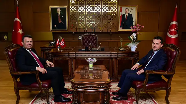 Hasan Gümüş'ten Rektör Topal'a ziyaret