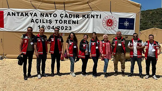 Hatay'a giden öğretmenler çalışmalarını sürdürüyor