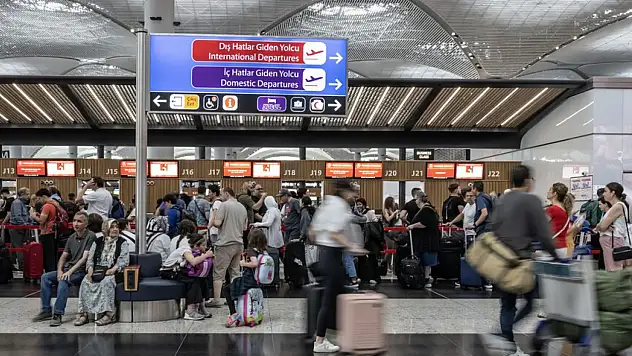 Havalimanları 3 Ayda Yaklaşık 50 Milyon Yolcu Ağırladı