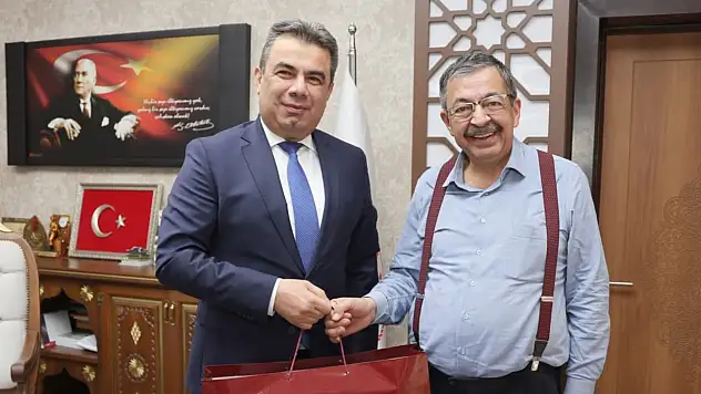 Hayati İnanç'tan Gümüş'e Ziyaret