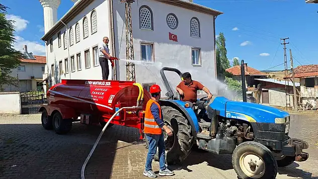 Hayırsever vatandaş bağışladı: Köylüler, itfaiye gelene kadar yangınlara kendileri müdahale edecek