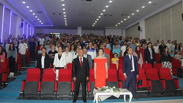 Hazerbey, velilerle kucaklaştı