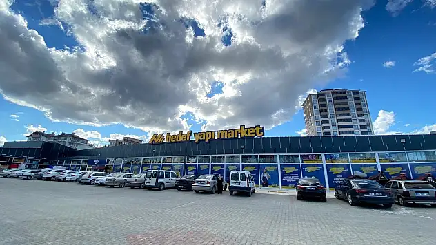 Hedef Yapı Market'te Bahar Dayanışması Etkinliği