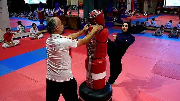 Hedefi Dünya Şampiyonası'nda Kürsü