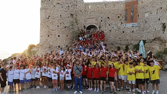 Hentbol Türkiye Şampiyonası heyecanı yaşanıyor