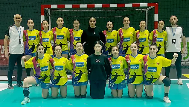 Hentbol Yıldız Kızlarımız Aksaray'da