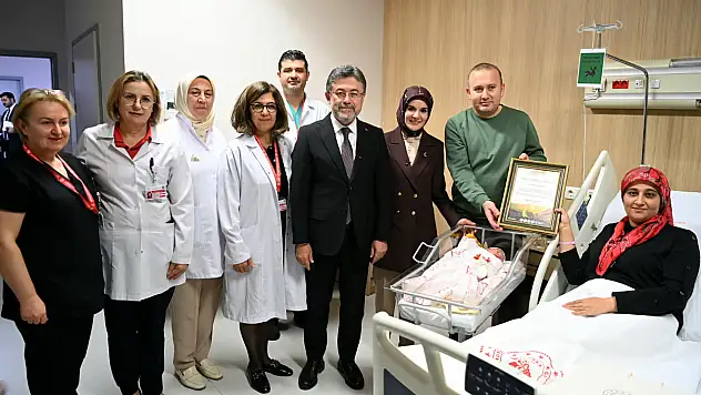 Her Yeni Doğan Bebek İçin 1 Fidan Toprakla Buluşacak