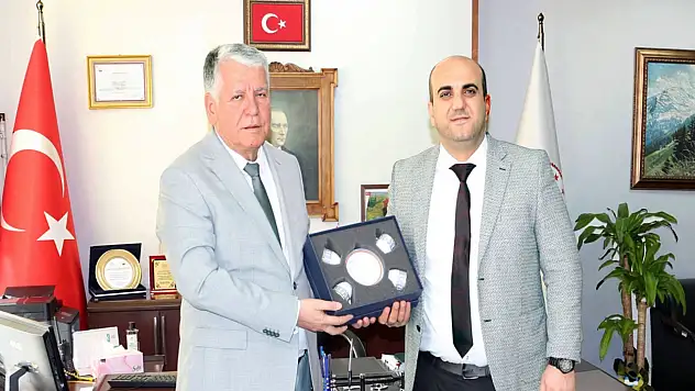 Hizmet-İş'ten, İl Sağlık'a Ziyaret