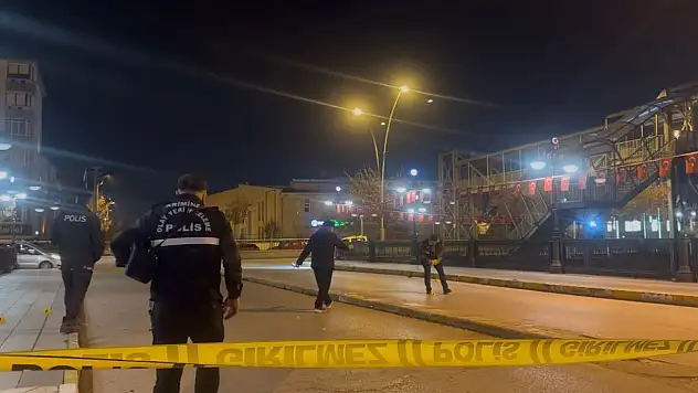 Husumetli Grup Arasında Silahlı Kavga: 1 Yaralı