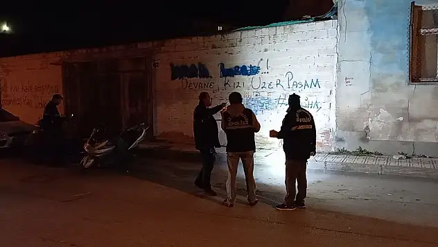 Husumetli Oldukları Şahsı Bacağından Vurup Kaçtılar