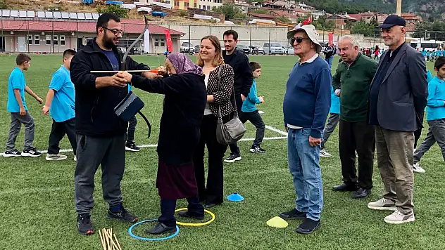 Huzurevi Sakinleri Spor Etkinliğinde Buluştu
