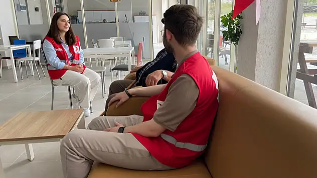 Huzurevine Anlamlı Ziyaret
